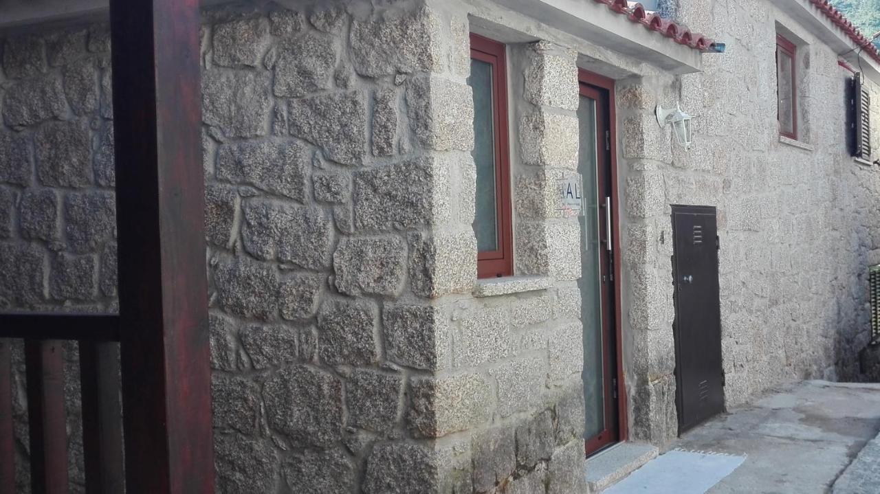 Geres, Mountain'S House - Casa Velha Guest House Cabril  ภายนอก รูปภาพ